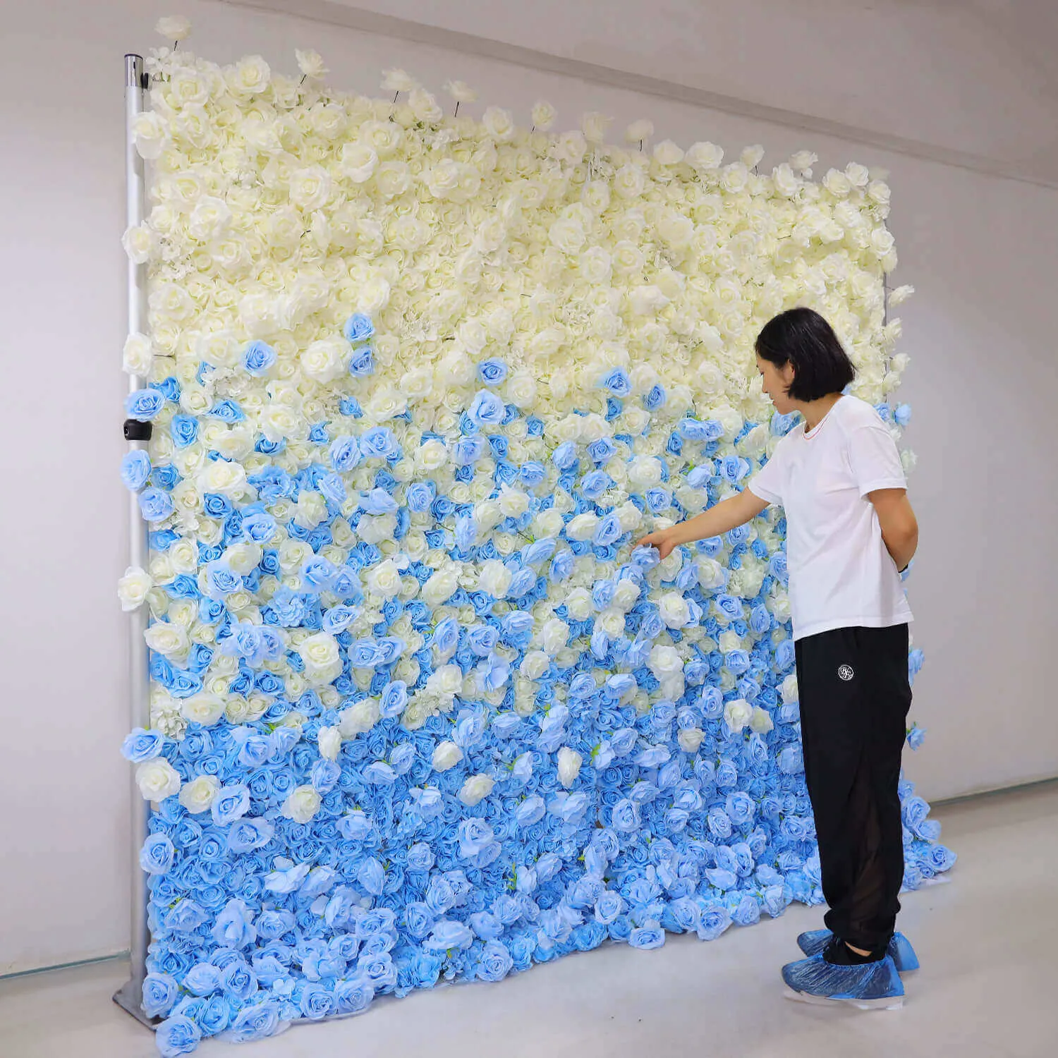 Blue and White Gradient Flower Wall Backdrop for Birthday&Baby Shower Party Decoration