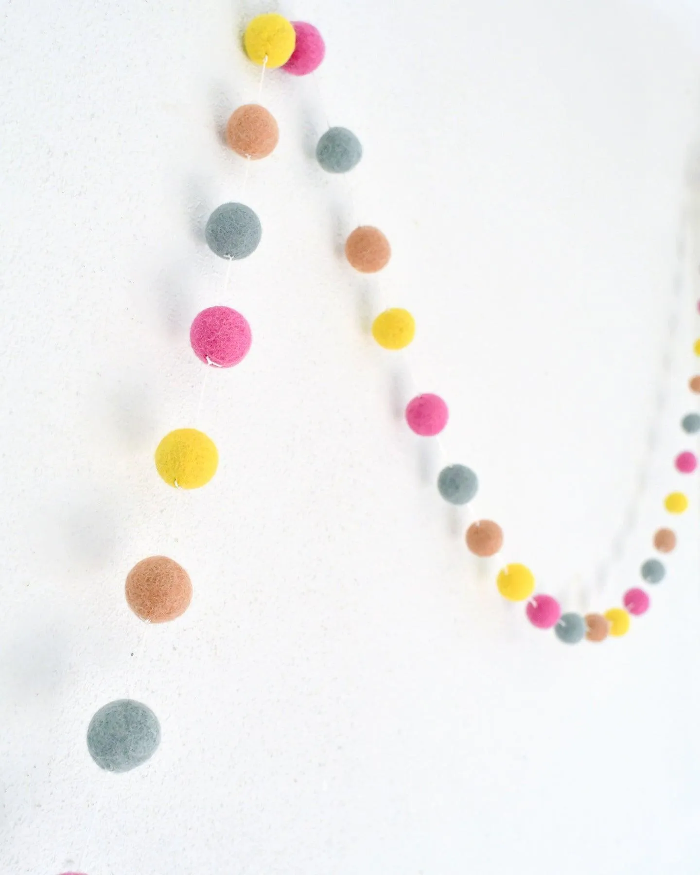 Pompom Felt Ball Garland - Sherbet